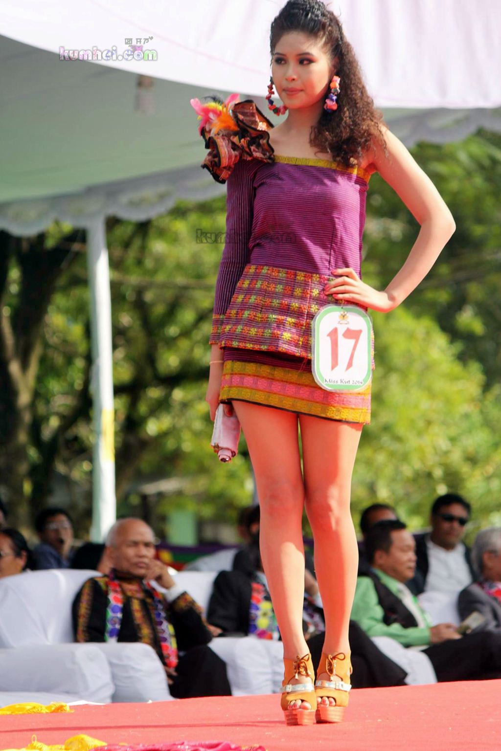 Vice nails 'kumot-kumotan' fashion on 'Tawag' finals